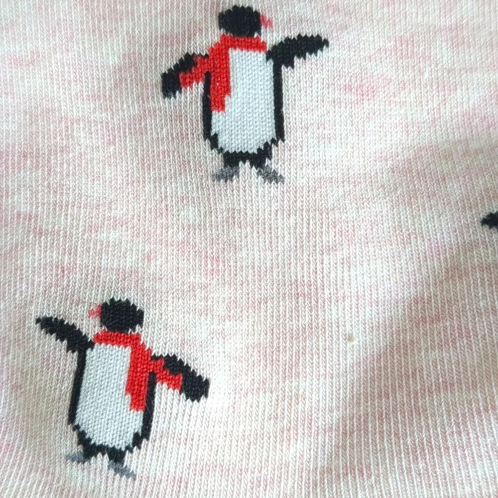 Pink Penguin Socks by Banana Republic - Picture 3 of 5